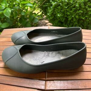 CROCS Dual Comfort Flat Women’s Black Size 9